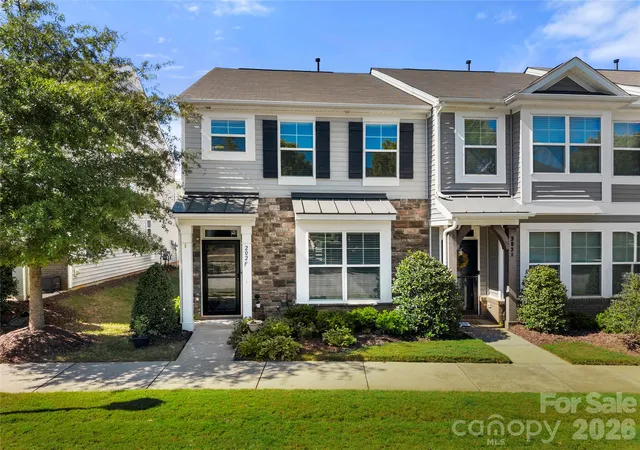 Townhouse for sale at 202 Waterlynn Ridge Rd #F, Mooresville, NC 28117 | MLS# 4429051