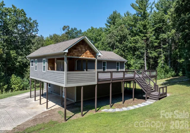 Single family home for sale at 80 Hidden Blf Ln, Horse Shoe, NC 28742 | MLS# 4429058
