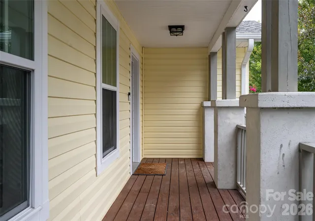 Photo 4 of Single family home for sale at 124 Soulshine Ct, Asheville, NC 28806 | MLS# 4429059 | Listing updated on 2026-10-02