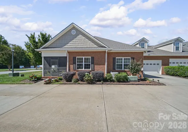 Townhouse for sale at 2367 Stardust Ct, Denver, NC 28037 | MLS# 4429060