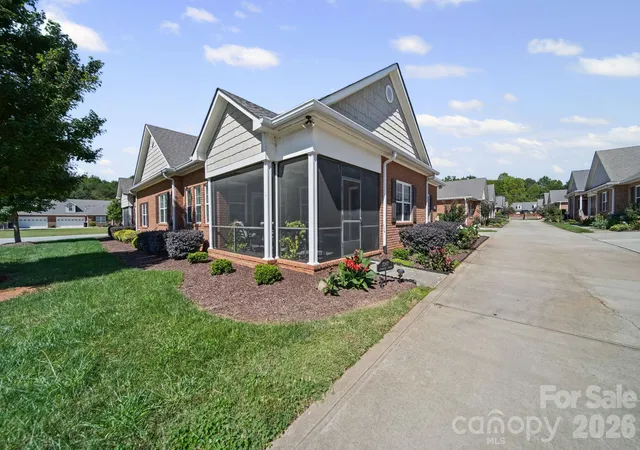Photo 3 of Townhouse for sale at 2367 Stardust Ct, Denver, NC 28037 | MLS# 4429060 | Listing updated on 2026-10-03