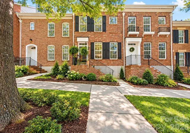 Photo 2 of Sale Pending at 187 Singleton Rd, Mooresville, NC 28117 | MLS# 4429061 | Listing updated on 2026-10-05