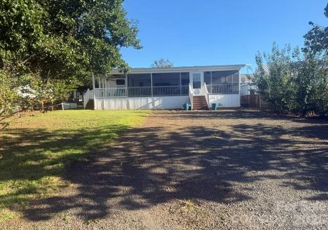 Photo 2 of Single family home for sale at 325 Mount View Ln, New London, NC 28127 | MLS# 4429063 | Listing updated on 2026-09-28