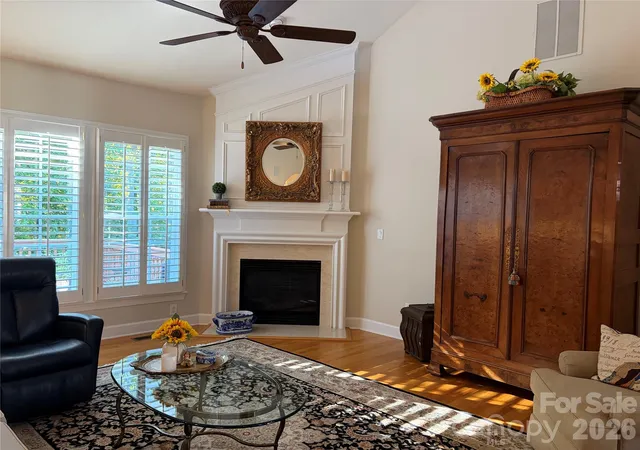 Photo 4 of Townhouse for sale at 11437 Corliss Ave, Charlotte, NC 28277 | MLS# 4429064 | Listing updated on 2026-10-08