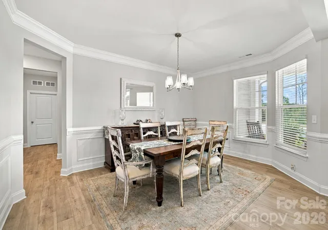 Photo 4 of Single family home for sale at 8744 Acadia Pkwy, Sherrills Ford, NC 28673 | MLS# 4429066 | Listing updated on 2026-10-08
