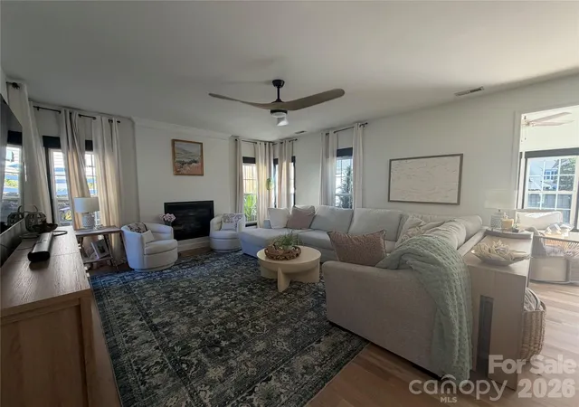 Photo 4 of Single family home for sale at 903 Colnago Pl, Fort Mill, SC 29715 | MLS# 4429069 | Listing updated on 2026-10-03