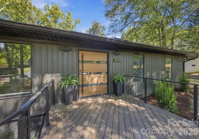 Photo 3 of Single family home for sale at 3301 Archdale Dr, Charlotte, NC 28210 | MLS# 4429085 | Listing updated on 2026-10-01