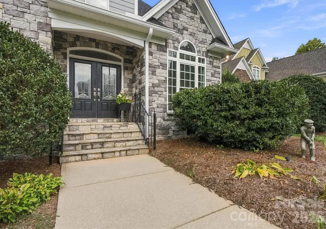 Photo 3 of Single family home for sale at 7159 Inverness Dr, Denver, NC 28037 | MLS# 4429099 | Listing updated on 2026-10-03