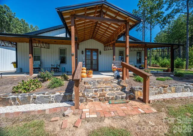Photo 3 of Single family home for sale at 136 Sellers Rd, Kings Mountain, NC 28086 | MLS# 4429101 | Listing updated on 2026-10-06