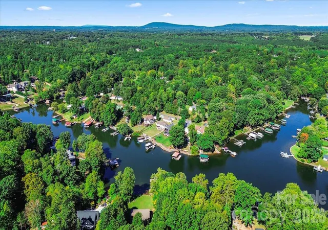 Land for sale at 7177 Executive Cir, Denver, NC 28037 | MLS# 4429105