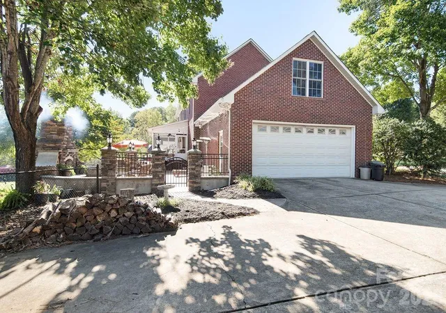 Photo 3 of Single family home for sale at 49320 Quail Trl Rd, Norwood, NC 28128 | MLS# 4429109 | Listing updated on 2026-10-01