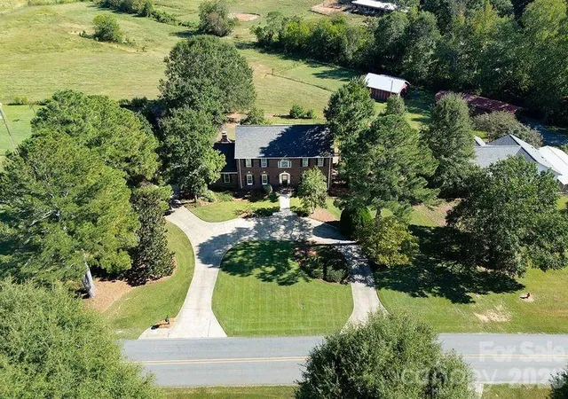Photo 4 of Single family home for sale at 49320 Quail Trl Rd, Norwood, NC 28128 | MLS# 4429109 | Listing updated on 2026-10-01