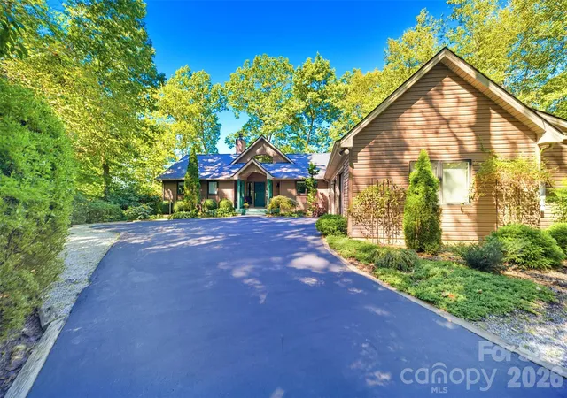 Photo 3 of Single family home for sale at 200 Timberlane Cir #46-R, Pisgah Forest, NC 28768 | MLS# 4429126 | Listing updated on 2026-10-06