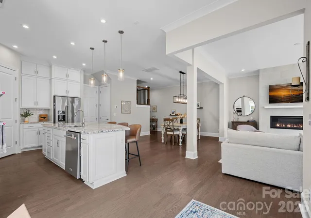 Photo 3 of Townhouse for sale at 20006 Shaffer Bach Ln, Charlotte, NC 28277 | MLS# 4429133 | Listing updated on 2026-10-14