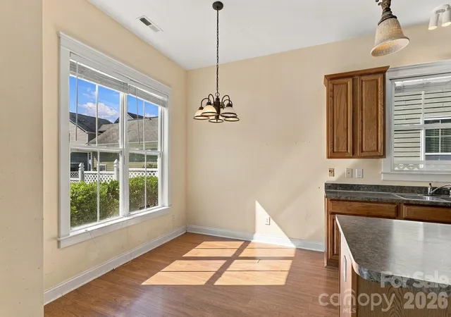 Photo 4 of Single family home for sale at 16411 Leavitt Ln, Davidson, NC 28036 | MLS# 4429134 | Listing updated on 2026-10-03