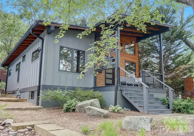 Single family home for sale at 10 Cornelia St, Asheville, NC 28801 | MLS# 4429143