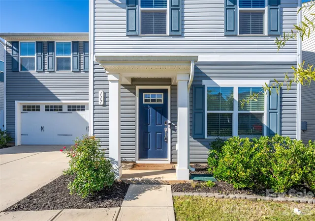 Photo 2 of Single family home for sale at 117 Crownpiece St, Troutman, NC 28166 | MLS# 4429144 | Listing updated on 2026-10-03