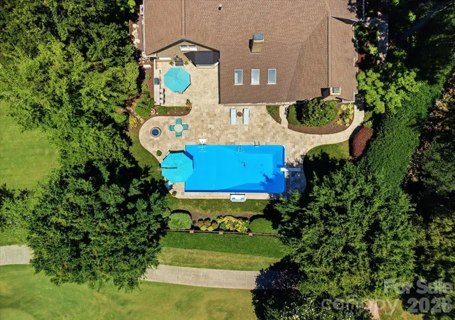 Photo 3 of Mansion for sale at 5617 Providence Country Clb Dr, Charlotte, NC 28277 | MLS# 4429160 | Listing updated on 2026-10-23