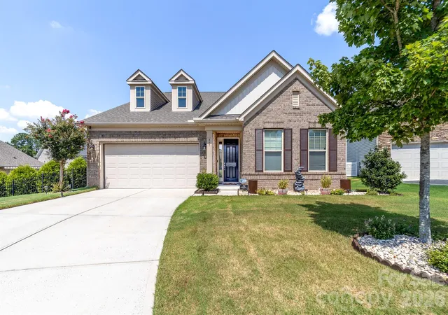 Photo 1 of Single family home for sale at 447 Fir Tree Ct, Concord, NC 28027 | MLS# 4429179 | Listing updated on 2026-09-29