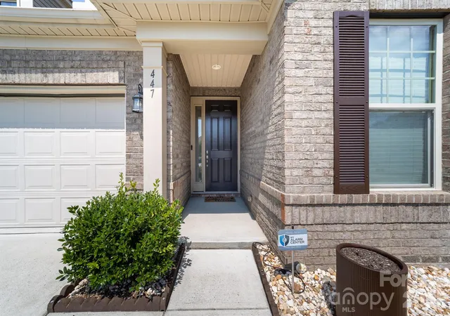 Photo 4 of Single family home for sale at 447 Fir Tree Ct, Concord, NC 28027 | MLS# 4429179 | Listing updated on 2026-09-29