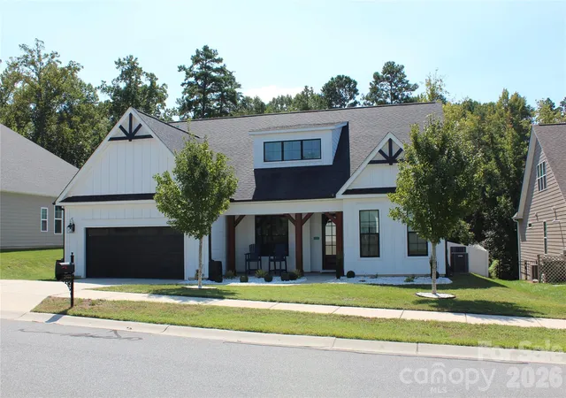 Photo 2 of Single family home for sale at 2423 Baxter Pl Se, Concord, NC 28025 | MLS# 4429182 | Listing updated on 2026-09-29