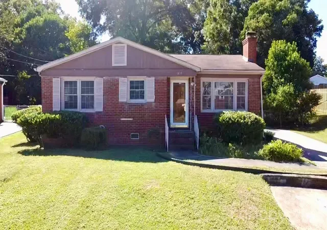 Photo 1 of Single family home for sale at 1435 Dean St, Charlotte, NC 28216 | MLS# 4429193 | Listing updated on 2026-09-29