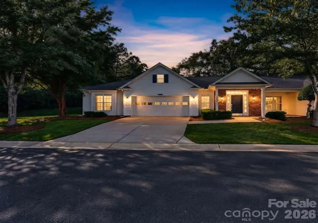 Photo 1 of Sale Pending at 10305 Flt Stone Rd, Charlotte, NC 28213 | MLS# 4429199 | Listing updated on 2026-10-08