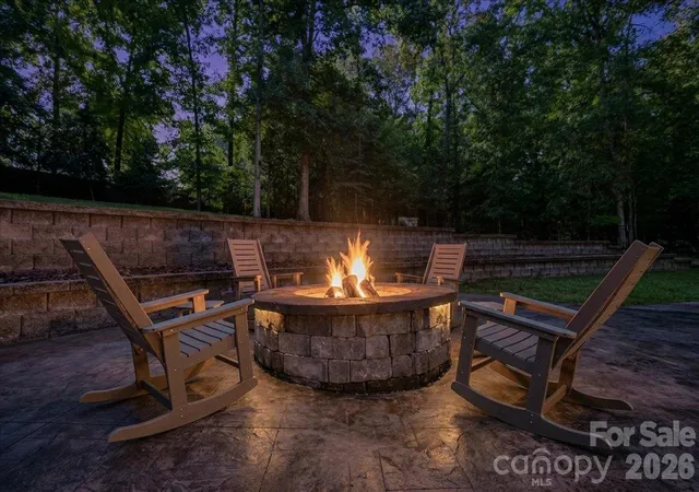Photo 3 of Single family home for sale at 330 Woodland Glen Rd, Clover, SC 29710 | MLS# 4429203 | Listing updated on 2026-10-04