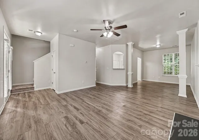 Photo 3 of Single family home for sale at 4731 Canipe Dr, Charlotte, NC 28269 | MLS# 4429209 | Listing updated on 2026-10-16