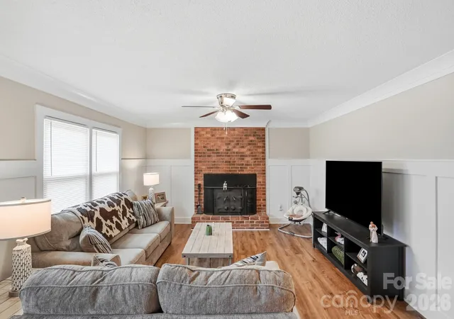 Photo 3 of Single family home for sale at 1564 Marett Blvd Ext, Rock Hill, SC 29732 | MLS# 4429215 | Listing updated on 2026-10-01