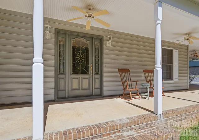 Photo 3 of Sale Pending at 600 Frontier Rd, Clover, SC 29710 | MLS# 4429222 | Listing updated on 2026-10-07