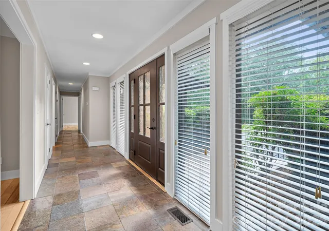 Photo 3 of Single family home for sale at 130 Brandon Rd, Hendersonville, NC 28739 | MLS# 4429232 | Listing updated on 2026-10-02