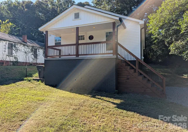 Photo 3 of Single family home for sale at 213 Rice St, Kannapolis, NC 28081 | MLS# 4429234 | Listing updated on 2026-09-30