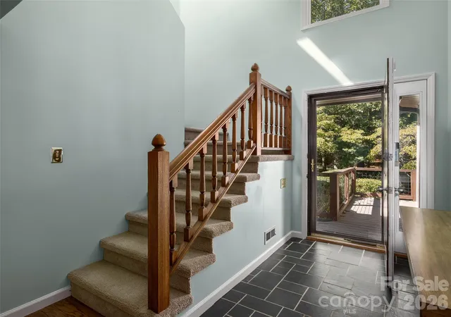 Photo 3 of Single family home for sale at 623 Owensby Rd, Hendersonville, NC 28792 | MLS# 4429242 | Listing updated on 2026-09-28