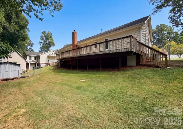 Photo 4 of Single family home for sale at 2500 Jacobs Rd, Gastonia, NC 28054 | MLS# 4429275 | Listing updated on 2026-10-02