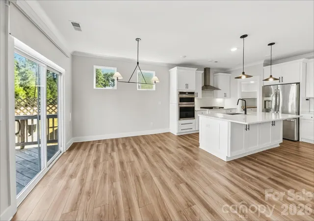 Photo 4 of Single family home for sale at 4009 Belle Landing Rd, Charlotte, NC 28270 | MLS# 4429288 | Listing updated on 2026-10-16