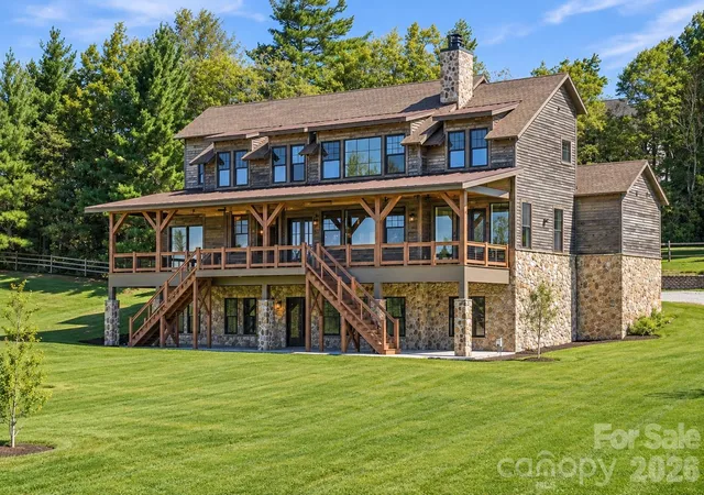 Photo 3 of Mansion for sale at 119 Summer Day Dr, Blowing Rock, NC 28605 | MLS# 4429290 | Listing updated on 2026-10-14