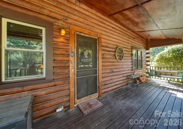 Photo 3 of Single family home for sale at 306 Chickasaw Trl, Maiden, NC 28650 | MLS# 4429291 | Listing updated on 2026-09-30