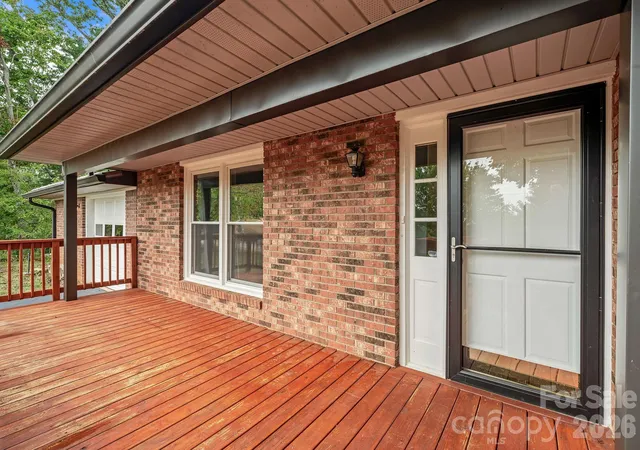 Photo 4 of Single family home for sale at 431 Pine Ridge Rd, Mars Hill, NC 28754 | MLS# 4429293 | Listing updated on 2026-10-03