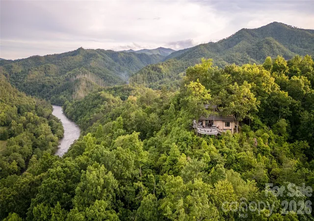 Photo 35 of Single family home for sale at 5013 Needmore Rd, Bryson City, NC 28713 | MLS# 4429297 | Listing updated on 2026-10-18