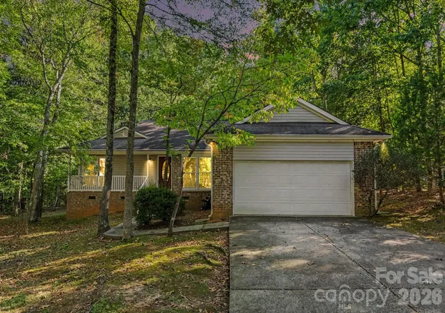 Photo 2 of Single family home for sale at 5607 Dorchester Ave, Harrisburg, NC 28075 | MLS# 4429298 | Listing updated on 2026-09-30