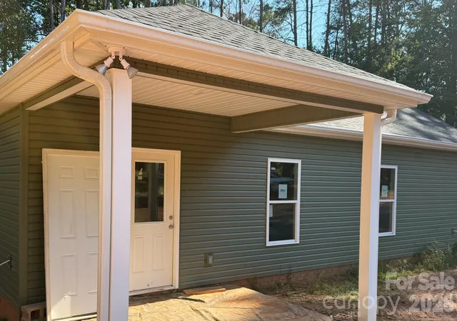 Photo 2 of Single family home for sale at 293 Jumping Branch Rd, Blacksburg, SC 29702 | MLS# 4429324 | Listing updated on 2026-10-02