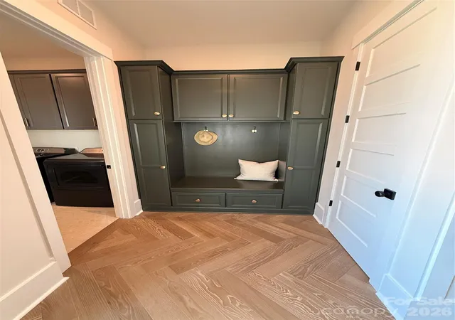 Photo 3 of Mansion for sale at 7455 Paddle Ln #057, Sherrills Ford, NC 28673 | MLS# 4429331 | Listing updated on 2026-10-06