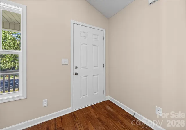 Photo 2 of Single family home for sale at 172 Pheasant Ridge Cir, York, SC 29745 | MLS# 4429333 | Listing updated on 2026-10-03