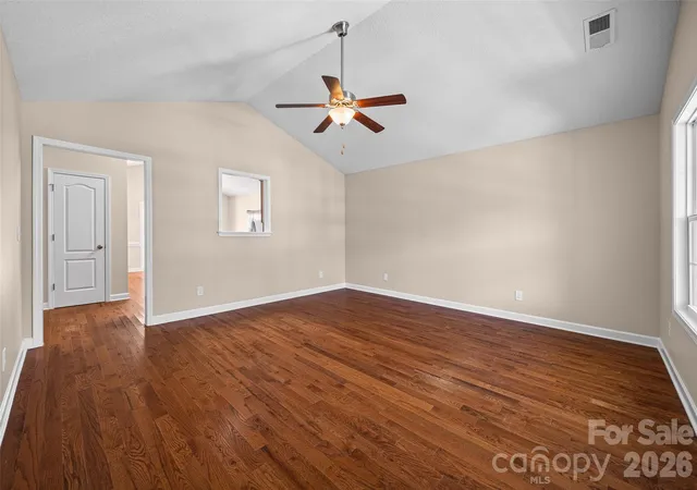 Photo 3 of Single family home for sale at 172 Pheasant Ridge Cir, York, SC 29745 | MLS# 4429333 | Listing updated on 2026-10-03