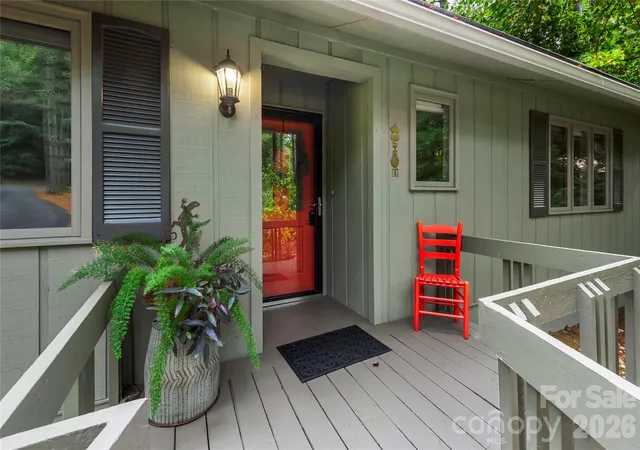 Photo 3 of Single family home for sale at 109 Middle Connestee Trl, Brevard, NC 28712 | MLS# 4429335 | Listing updated on 2026-10-03