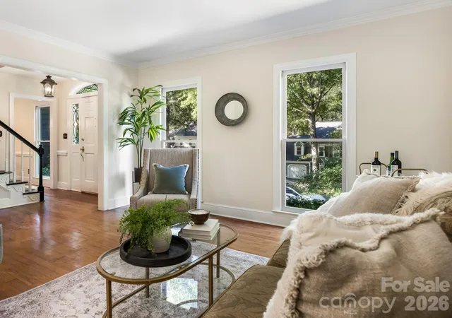 Photo 4 of Single family home for sale at 9301 Hanover S Trl, Charlotte, NC 28210 | MLS# 4429355 | Listing updated on 2026-10-01