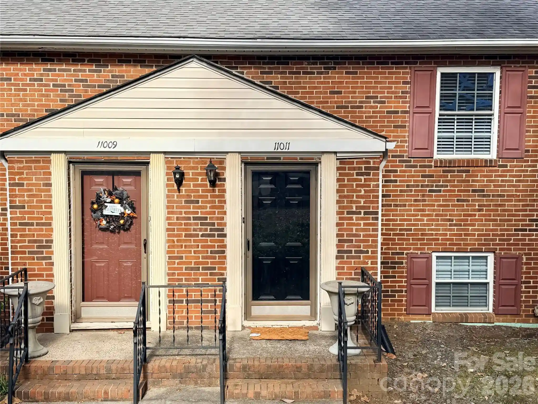 Listing Photo 1 - Condo for sale in 11011 Hunter Trl Ln located at 11011 Hunter Trl Ln, Charlotte, NC 28226 - Unit 11011 Hunter Trl Ln