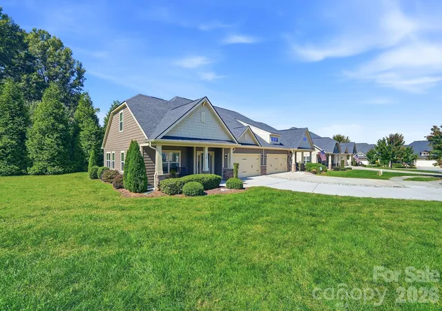 Photo 3 of Townhouse for sale at 108 Damsire Ct, Mooresville, NC 28115 | MLS# 4429376 | Listing updated on 2026-10-02