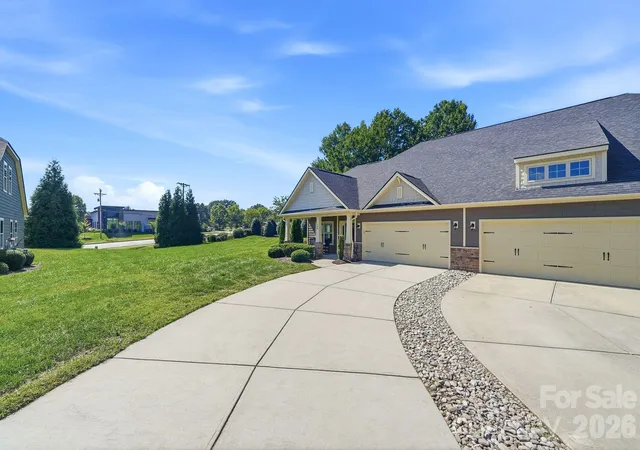 Photo 3 of Townhouse for sale at 108 Damsire Ct, Mooresville, NC 28115 | MLS# 4429376 | Listing updated on 2026-10-02